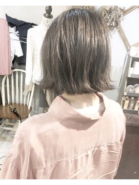 ヘアーアンドアトリエ マール(Hair&Atelier Marl) 【Marl】オリーブグレージュカラーの外ハネボブ♪