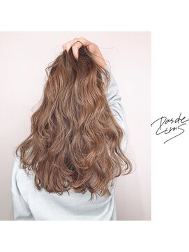 パドトロワ(Pas de trois) 新潟×ミルクティーベージュ×グラデーションカラー