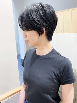 テン(tenn) クールビューティーなショート◎