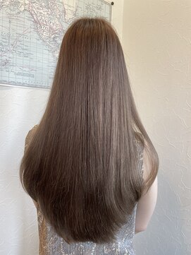 コティ バイ ルオム(koti by luomu) 超透明度のサンドベージュカラー