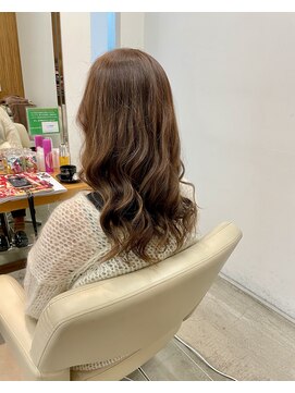 カッツ 笠岡店(CUT S) くすみベージュ