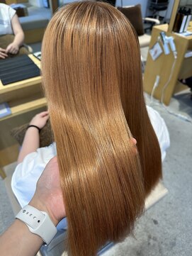 ヌークバイラヴェスト 四日市(neuk by lovest) ツヤツヤオレンジベージュ！