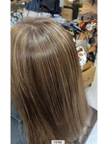 チリンバイロストシティー(Chillin by LOSTCITY)&nbsp;白髪ぼかしハイライト