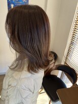 美容室 ルアル 市原市八幡宿店(Luar)&nbsp;シルバーベージュなインナー○