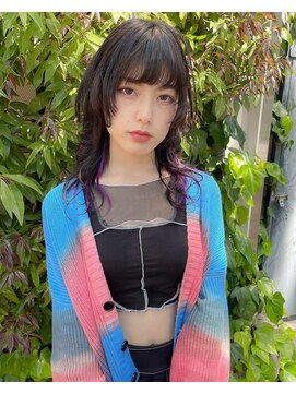 ニュート(Neut ) 顔周りレイヤーウルフスタイル/マレットヘア/セミロング