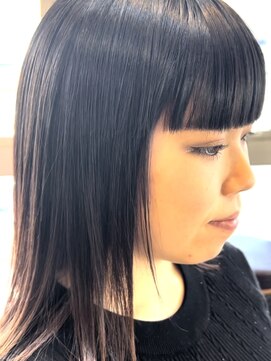 ディンプル 越谷駅前(DiMPlE) 伸ばしかけロング、エアリーロング、ぱっつん前髪、つやさら