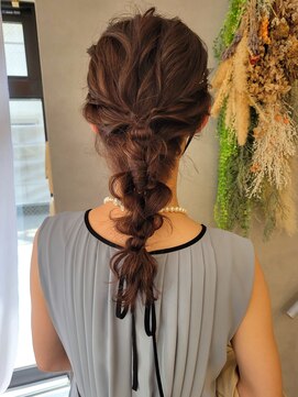 ヴィサージュメゾン(VISAGE maison) どの年代でも素敵なあみおろし