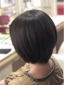 ヘアークリアー 春日部 大人可愛い襟足すっきり丸みボブ/小顔美人/30代40代50代60代
