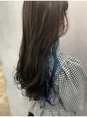 スカイブルー