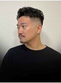 2ブロックフェード　ナチュラルリバースパーマ【HOWDY前橋店】