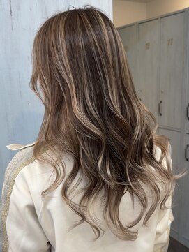 ジュイル ハラジュク(JEWIL HARAJUKU) ハイライトバレイヤージュ