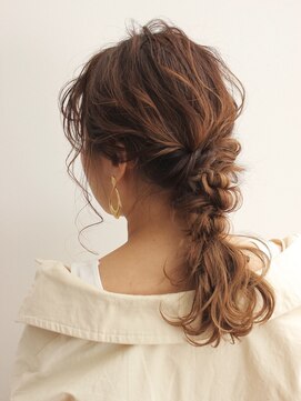 ミスト(mist) 〔mist:Yoko〕編みおろし/くるりんぱ/後れ毛/ラフアレンジ #413