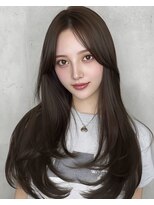 ウキ(uki)&nbsp;韓国ヘア　ナチュラル　レイヤーカット　グレージュ 豊川