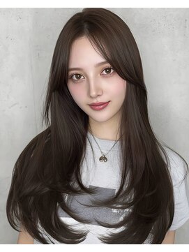 ウキ(uki) 韓国ヘア ナチュラル レイヤーカット グレージュ 豊川