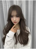 ヘーゼルベージュ　ブリーチなし　レイヤーカット　海外風