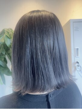 サロンエフ(salon F) グレージュ