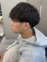 トリッカ シブヤ(TRICCA SHIBUYA)&nbsp;メンズカットパーマツイストスパイラル波巻きフェザー