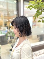 アレーズバイベニボンズ(Alaise by Beni,Bond's)&nbsp;くるくるウェーブボブパーマ