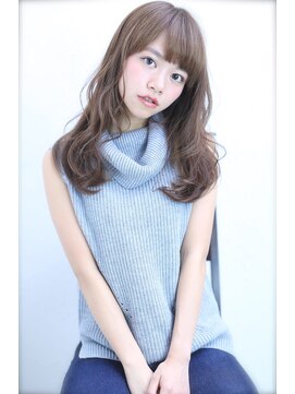 フロール(florun) 【セミロング】柔らかカールのセミグレージュ