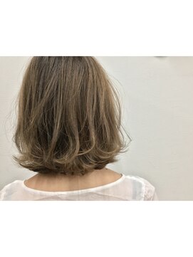 ヘアサロン ジール(Hair salon Ziel) ハイライト×外はねボブ