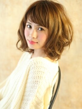 アミ 橋本(amie) フレンチドーリー★ミディー★ウェーブカール[橋本駅]