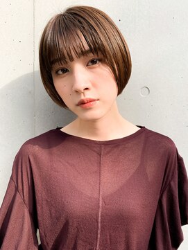 ミィ 表参道(mee.) 【mee.】ハセガワヒトシ　マロンベージュ　ミニショート