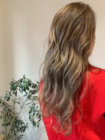 クルール バイ マーブル(COULEUR by Marble)&nbsp;外国人風　アッシュベージュナチュラルハイライト