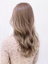 アイティーバイアルバム 藤沢店(IT by ALBUM)&nbsp;ベージュロング_カーキグレージュマッシュショート_ba316671