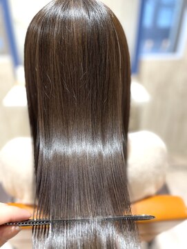 シャルマン 六町(CHARMANT) 髪質改善トリートメント☆