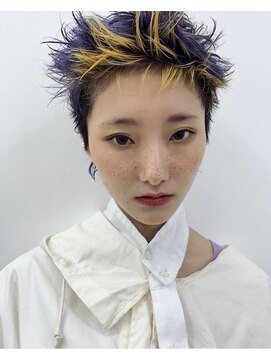 レコ 渋谷(LECO) パープルとイエロー