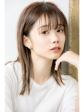 リノナ(Linona) ヌーディーミディアム ワンレンスタイル カーキジンジャー