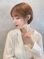 トルネード(TORNADO) シルキーベージュ 大人マッシュショート 斜めバングt813