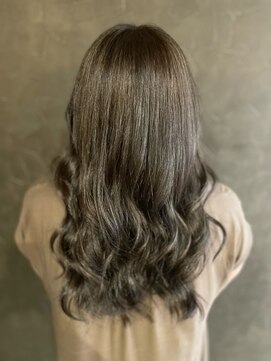 トータルビューティサロン シェリ(total beauty salon cheri) ディープグレージュ×ロングレイヤー