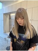 柔らかブロンドベージュ