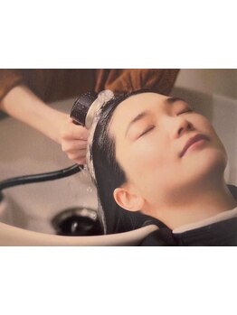 EraLヘッドキュアコンテスト優勝経歴を持つオーナー在籍☆美髪作りは頭皮環境が大切★【姫路/仁豊野】