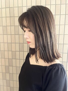 アメリア(Ameria) アッシュミディアム外ハネ◎stylist赤木