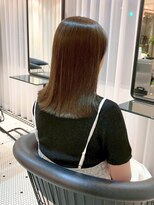 リリー(Rilie)&nbsp;セミロング/艶感/イルミナカラー/透明感/ショコラブラウン