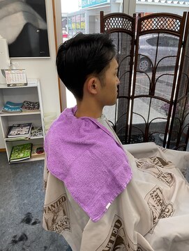 カットショップ ウィルニジュウイチ(CUT SHOP Will21) ツーブロック