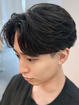 バース バイ ハピネス(BIRTH by happiness) 奈良men's刈り上げフェザーパーマフェザーショート