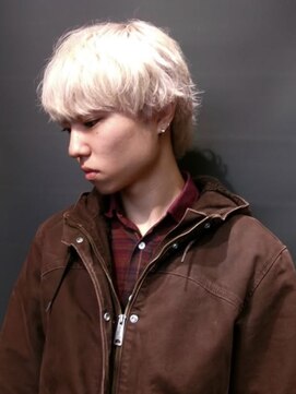 ブロック ジャポン(bloc japon) ホワイトブロンド マッシュショート ブリーチ ケアブリーチ