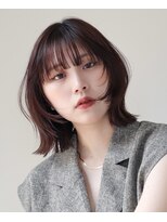 シスタ(SISTA)&nbsp;ラベンダーピンク切りっぱなしボブ外ハネボブレイヤーボブ/谷
