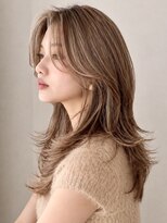 サーカス バイ ビュートリアム 青山(CIRCUS by BEAUTRIUM)&nbsp;白髪ぼかし レイヤー ハイライト 30代 40代 50代