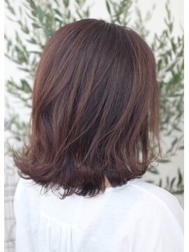 モカ ヘアーデザイン(moca HAIR DESIGN) 上品な赤味を出した大人な女性にオススメ外ハネボブ