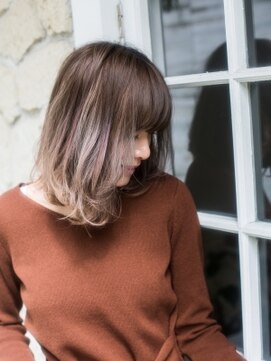 エマージュ 海老名店(Emerge) ノームコアボブ