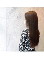 ロアナ 六本木(LOANA ROPPONGI)&nbsp;【縮毛矯正、ヘアエステ】岡野耕也