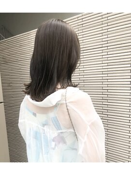 エイト 博多店(EIGHT hakata) ミディアム×オリーブグレージュ