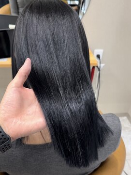 シカ 神戸三宮元町店(Cica) 神戸　三ノ宮　元町　髪質改善　 透明感カラー