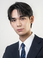 オーシャントーキョーオーバー(OCEAN TOKYO OVER) 韓国ヘアカルマニュアンスコンマバングセンターパート黒髪ウルフ