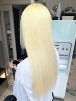テトラ バイ ネオリーブ 横浜西口店(tetra by neolive)&nbsp;ハイトーン抜きっぱなしブロンド＊*【横浜/卒業式】