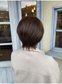 襟足キュッと ショートスタイル
